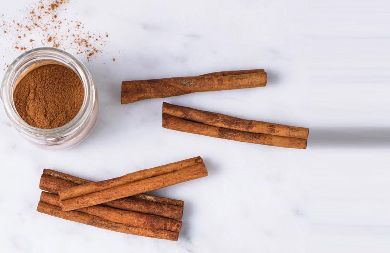 خبيرة تغذية تكشف الخصائص المفيدة للقرفة