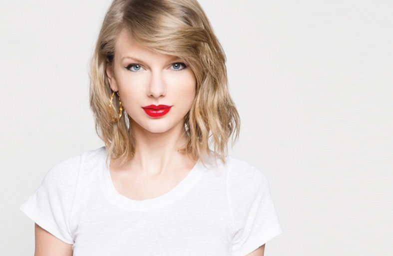 تايلور سويفت تفوز بجائزة «إم تي في»