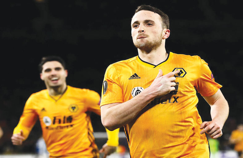 ليس ليفربول.. نادٍ إنجليزي يمنح ديوغو جوتا تكريماً تاريخياً