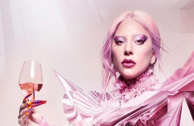 ليدي غاغا تؤجل جولتها الموسيقية لهذا السبب!