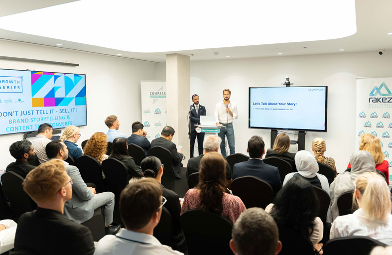 راكز تنظّم جلسة تفاعلية تبرز قوة السرد القصصي كاستراتيجية للنمو