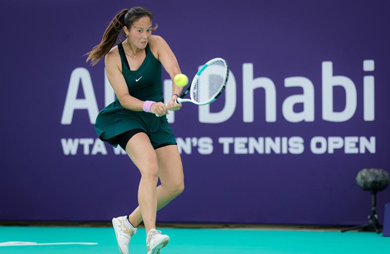 انطلاقة قوية لبطولة أبوظبي المفتوحة لتنس السيدات المحترفات