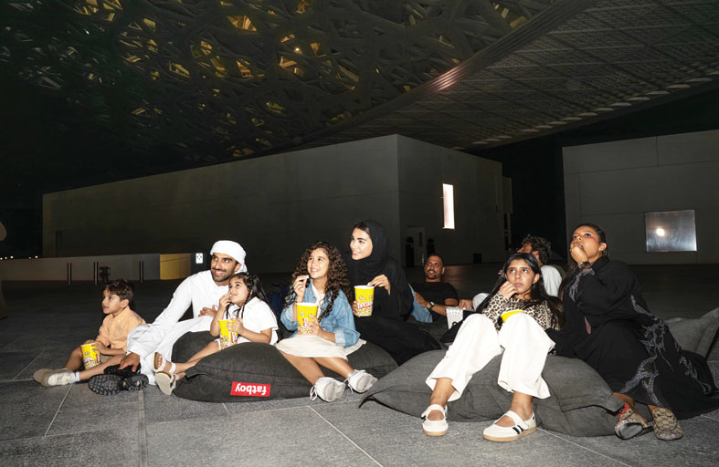 اللوفر أبوظبي يحتفل بمرور ثماني سنوات على افتتاحه من خلال فعالية ليالي المتحف