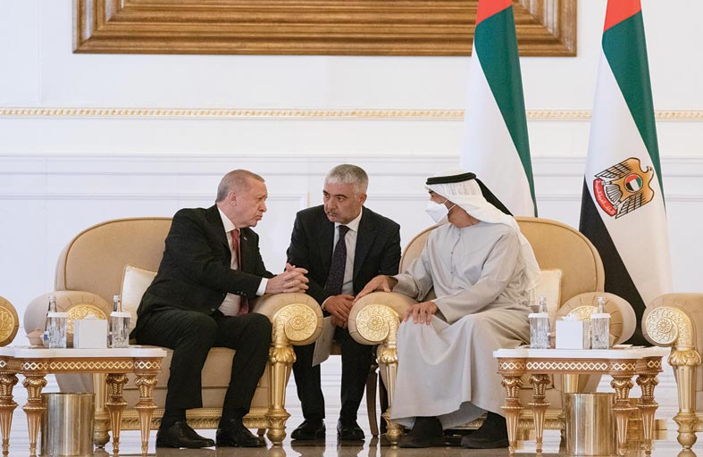 محمد بن زايد: رحم الله أخي خليفة .. الأمانة ثقيلة .. نسأل الله التوفيق والعون والسداد