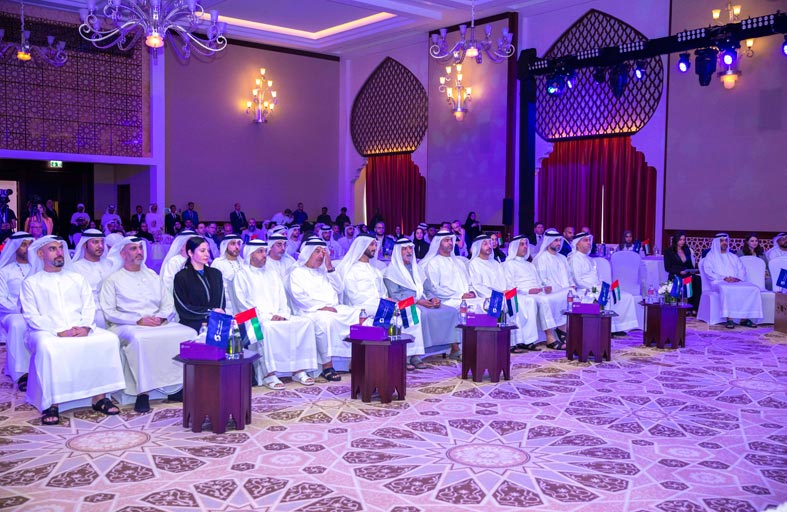 نهيان بن مبارك يفتتح ملتقى الشبكة الوطنية لحاضنات الأعمال