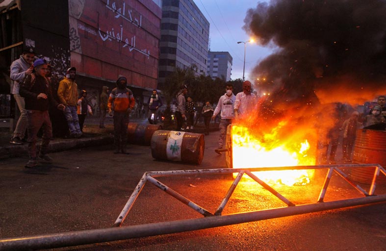 مواجهات بين محتجين وقوات الأمن في شمال لبنان