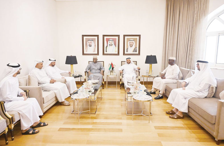 غرف الإمارات تستعرض الفرص الاستثمارية مع جمهورية مالي