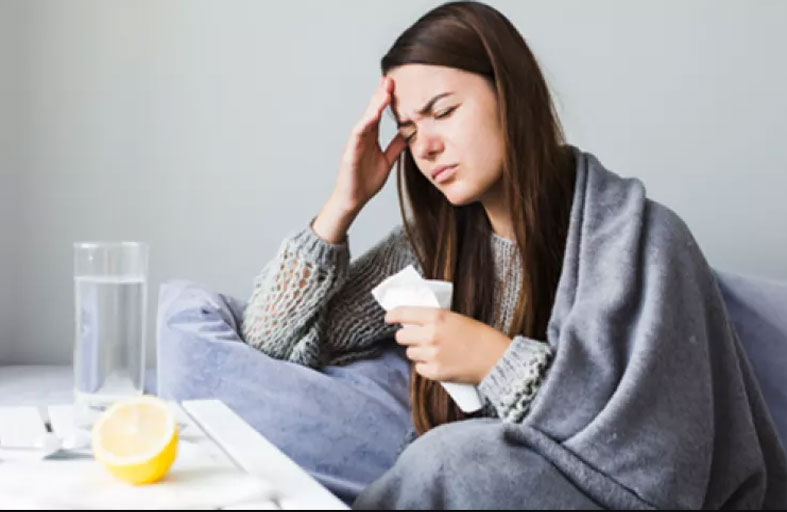 لماذا النساء أكثر عرضة للإصابة بأمراض المناعة الذاتية؟