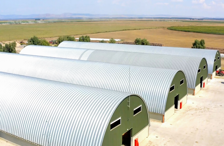 الظاهرة القابضة تفتتح 5 مصانع جديدة لكبس وتجفيف الأعلاف في صربيا رومانيا وبلغاريا