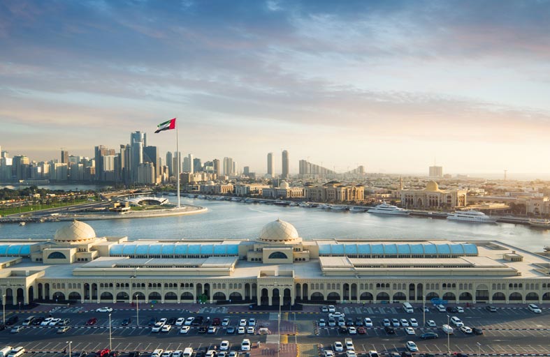 الشارقة لإدارة الأصول تُوزع مكافآت مالية للصيادين الإماراتيين في الإمارة