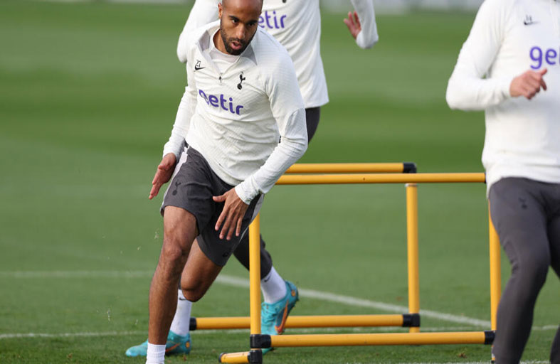  لوكاس مورا يعود إلى البرازيل عبر بوابة ساو باولو 