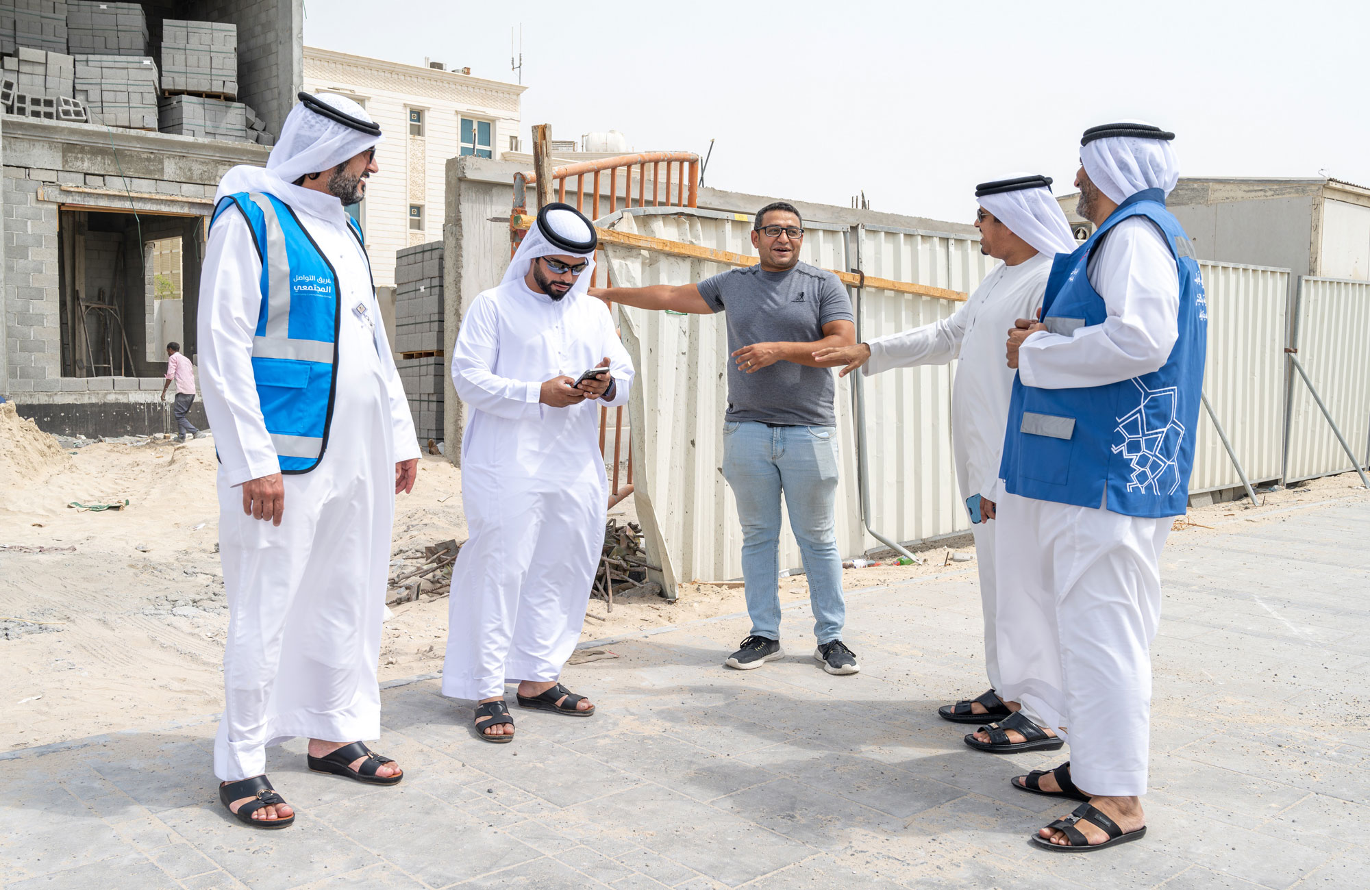 بلدية مدينة أبوظبي تدعو أصحاب العقارات للالتزام بسبل الحفاظ على البيئة والمظهر الحضاري