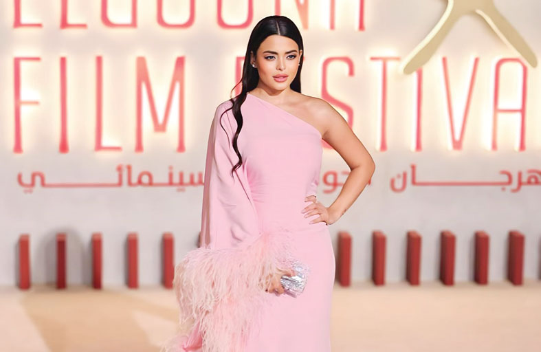 أسماء جلال مع آسر ياسين ومحمد إمام وويجز والكداوني فى السينما قريبا