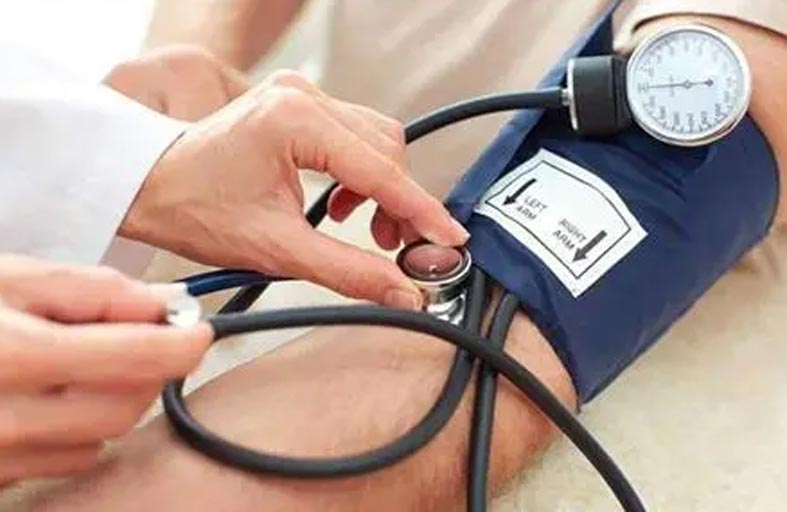دراسة تقدّر درجة خطورة ارتفاع الضغط والكولسترول معاً