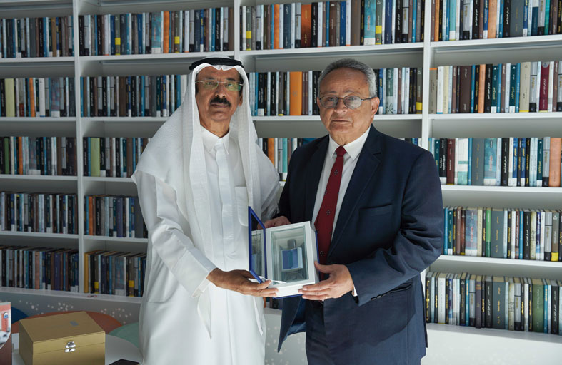 مكتبة محمد بن راشد تستقبل مدير مكتبة الإسكندرية والمدير التنفيذي للصندوق العربي للثقافة والفنون 