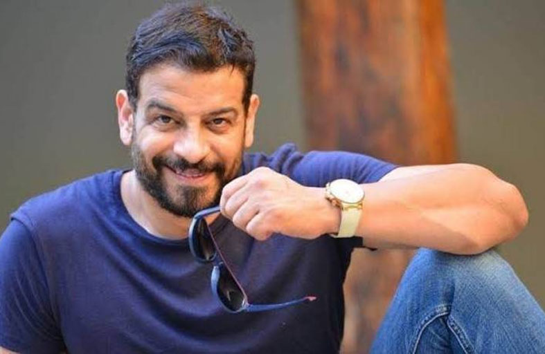 وفاة الفنان المصري أشرف مصيلحي