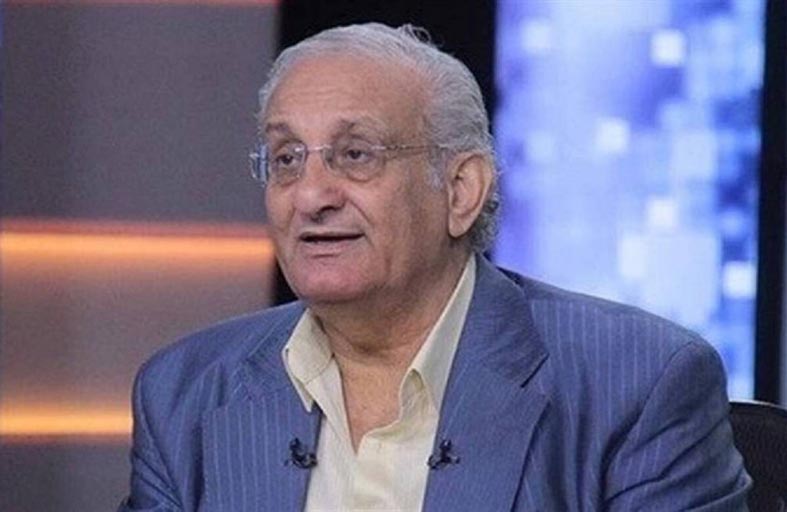 فنان مصري ينفي وفاته ببث مباشر