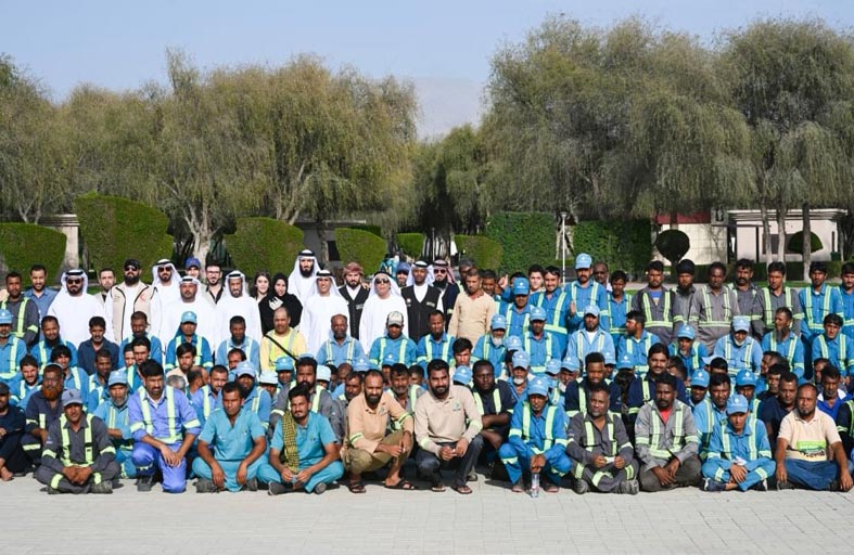 سالم بن سلطان القاسمي يشهد احتفالية بيوم العمال في رأس الخيمة