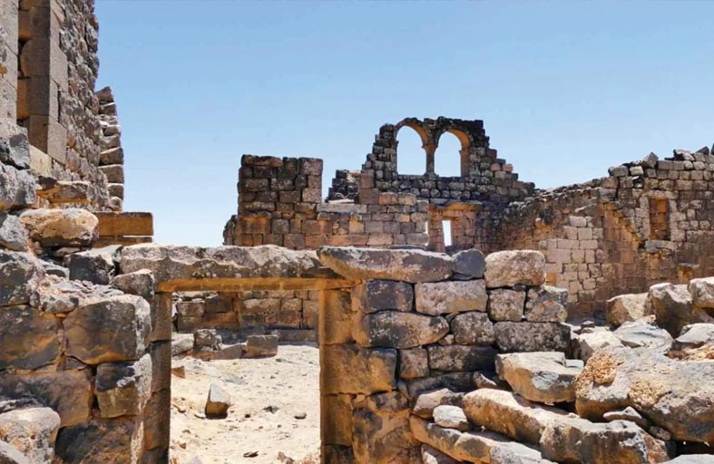 أم الجِمال.. لؤلؤة البادية الأردنية 