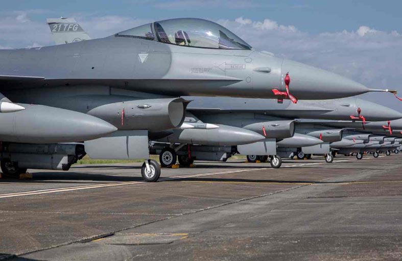 تايوان تتوقع الحصول على مقاتلات أمريكية في 2026