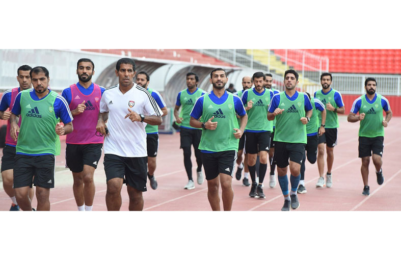 حكام كرة الإمارات يختتمون معسكر صربيا