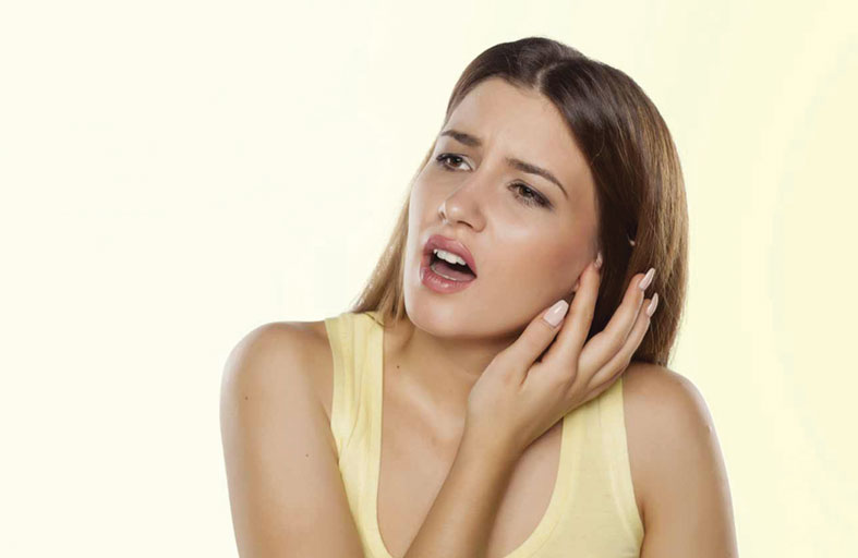 هل تساءلت يوماً لماذا تطن الأذن؟