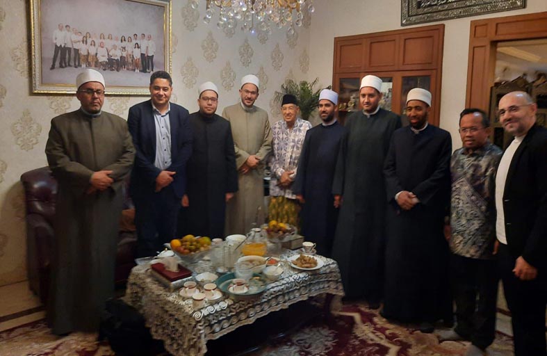 «بعثات مجلس حكماء المسلمين» تحيي شعائر رمضان وتنشر الوسطية والتسامح في العالم