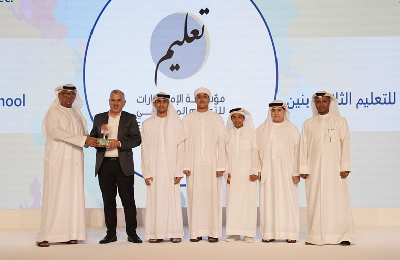 جمارك دبي تضبط أكثر من 4 ملايين قطعة بضائع مقلدة خلال الربع الأول