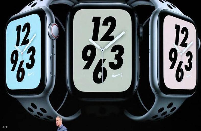 فيسبوك تتحدى أبل بساعة ذكية