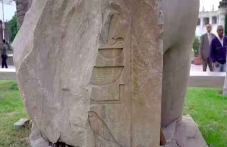 اكتشاف تمثال أثري عملاق تحت شوارع القاهرة