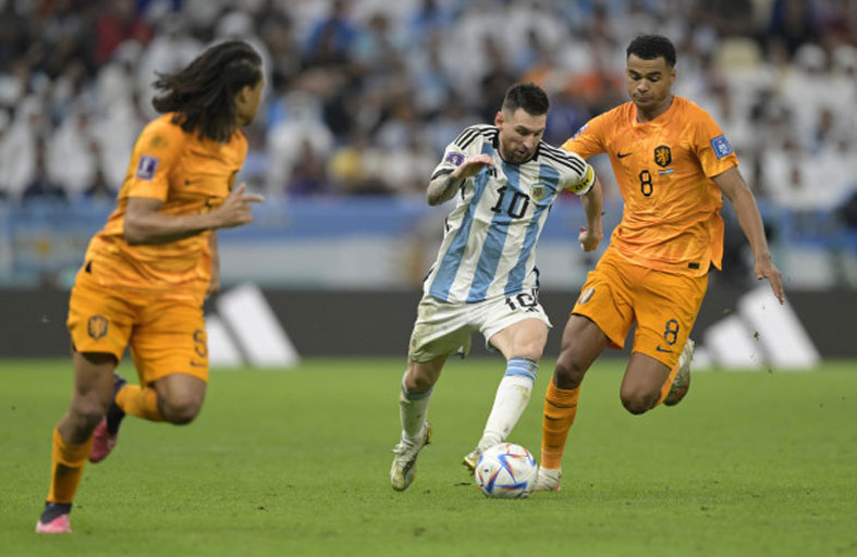 التاريخ يدعم حلم ميسي ورفاقه في بلوغ نهائي المونديال 