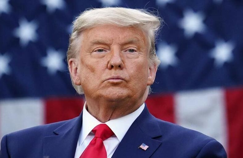 ترامب يحمل بعنف على الجمهوريين «المتعصبين والأغبياء» 