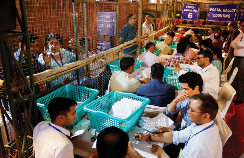 مودي نحو ولاية ثالثة في الهند بأغلبية برلمانية أقل