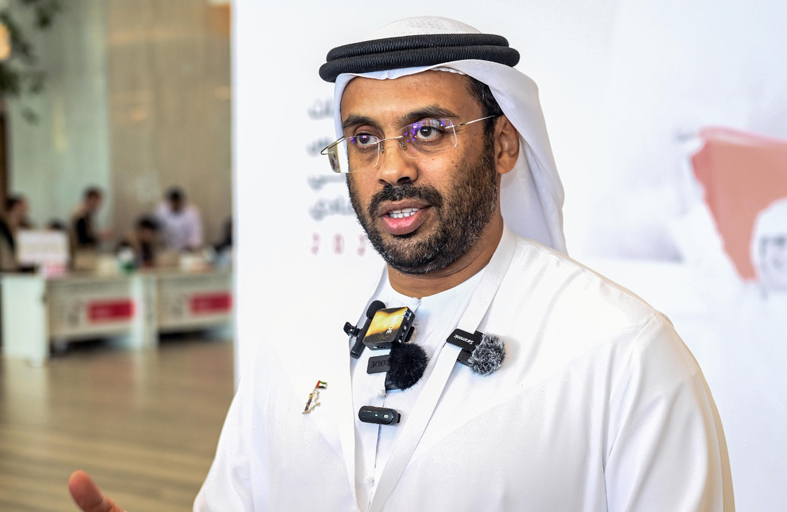 رئيس المركز الانتخابي في «أبوظبي للطاقة»: متوسط مدة التصويت لا تتعدى خمس دقائق