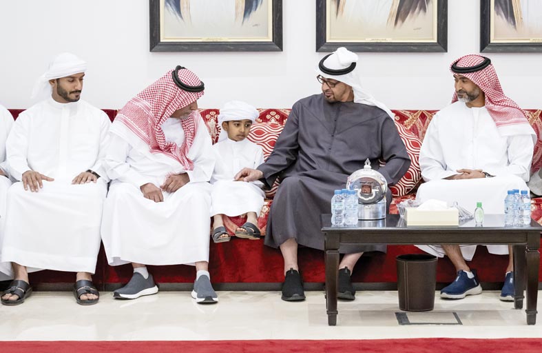 رئيس الــدولة يعــزي في وفــاة غـانـم المـــزروعي 