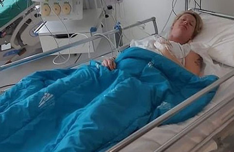 جنين يخضع لجراحة داخل رحم والدته