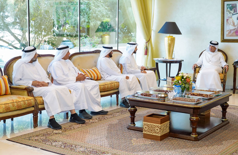 سعود بن صقر يطلع على استراتيجية الهيئة العامة للشؤون الإسلامية والأوقاف