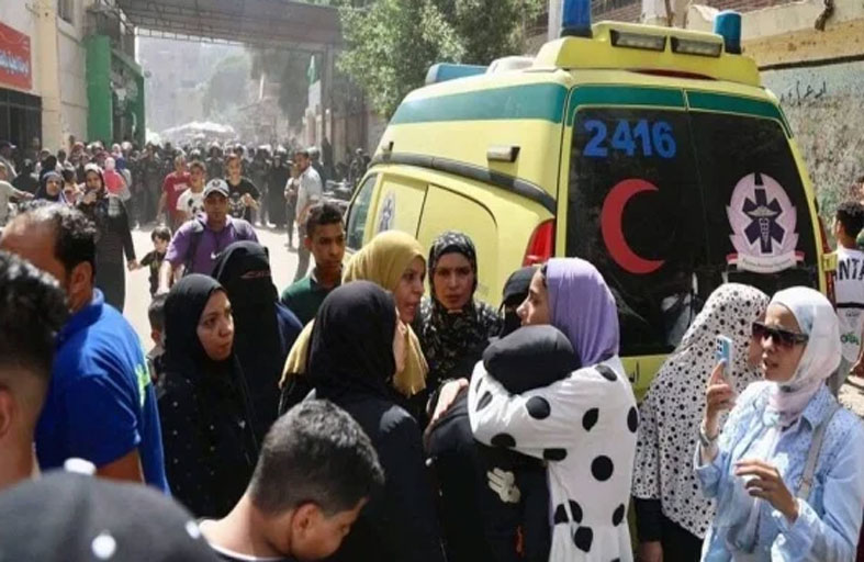 وفاة طالبة وإصابة 15 في انهيار سور بمدرسة