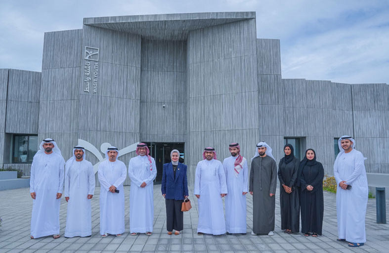 وفد من وزارة شؤون الشباب البحرينية يطّلع على الدور الريادي لـمؤسسة ربع قرن في تعزيز قدرات الأطفال والشباب