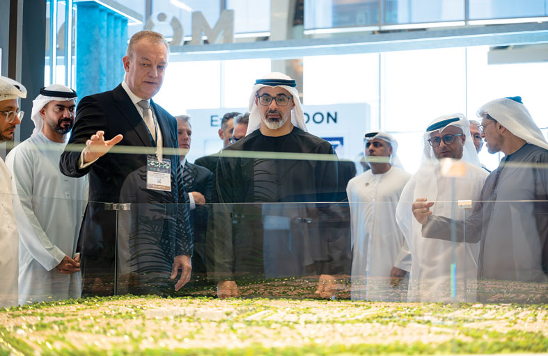 خالد بن محمد بن زايد يؤكد أهمية الحلول التقنية المتطورة في التخطيط الحضري للمدن الذكية  