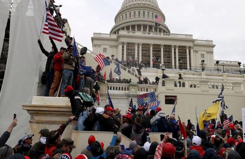 ضحايا هجوم الكابيتول يمكن أن يقاضوا ترامب مدنيًا