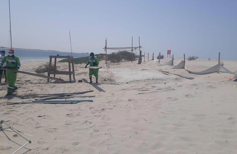 بلدية أبوظبي تنظم حملات لإزالة مشوهات المظهر العام في أبوظبي وضواحيها