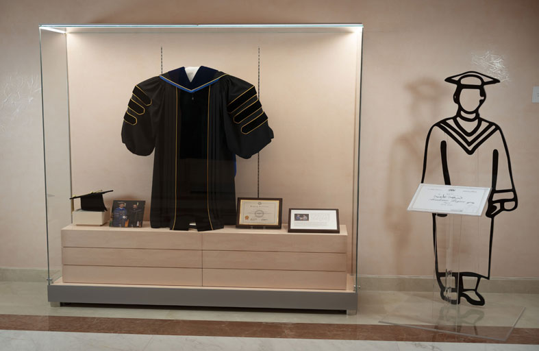 مشروع (درجة علمية) يستذكر حصول حاكم الشارقة على الدكتوراه الفخرية من جامعة هانيانج