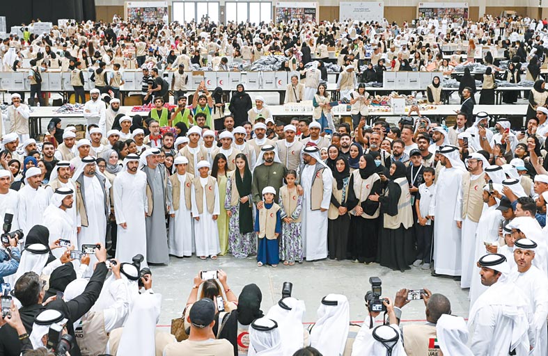 محمد بن راشد: جسور الخير التي تمدها الإمارات مع الشعوب ترسخ المحبة والتواصل والتعاضد وترتقي بالأخوة لمستويات نبيلة  