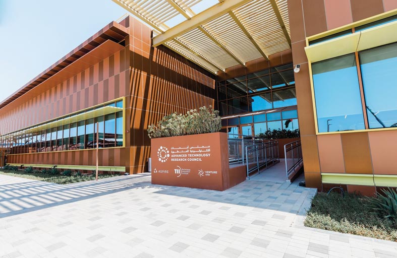 أسباير تعلن عن 4 مقاعد ضمن برنامج البروفيسور الزائر الدولي في مجالات الطاقة والفضاء والتنقل والاستدامة