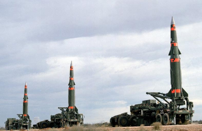 صدى «الحرب النووية» يعود.. العالم نحو حافة الهاوية