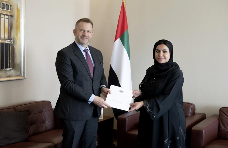 الخارجية تتسلم نسخة من أوراق اعتماد سفير لكسمبورغ 