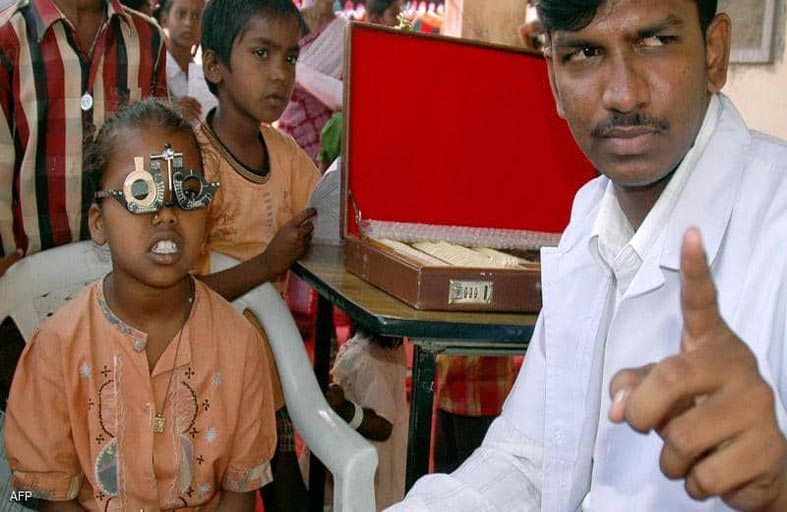 أرادوا محاربة الفطر الأسود.. فاقتلعوا أعين الأطفال