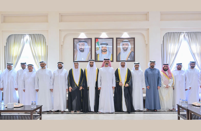 عمار بن حميد يحضر أفراح النعيمي والعويس