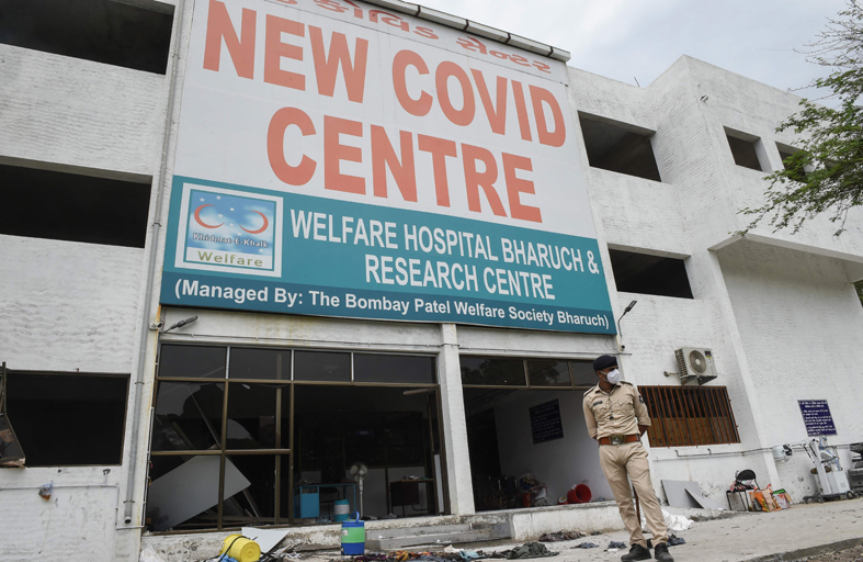 مصائب الهند لا تأتي فرادى..حريق هائل يقتل مرضى كورونا